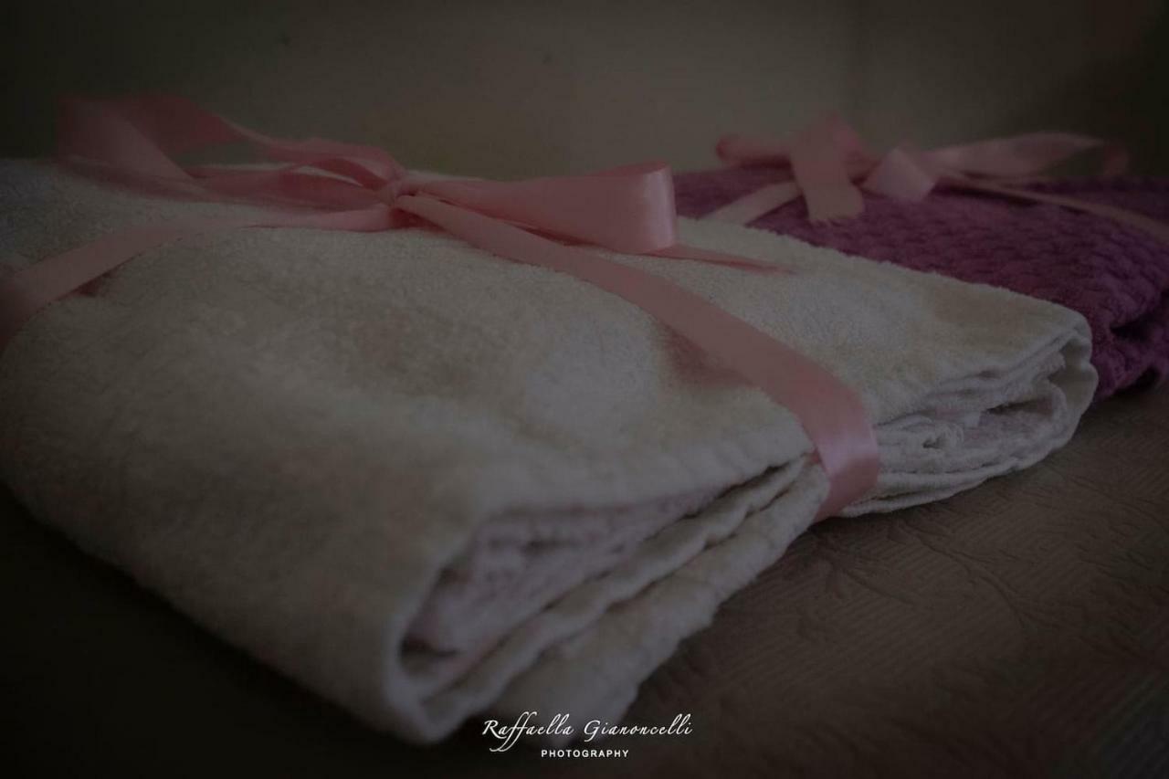 Lunesco Alloggio Divino, Chambre D'Amis Lu (Piedmont) エクステリア 写真